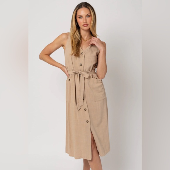 Dresses & Skirts - SLEEVELESS TAN DRESS